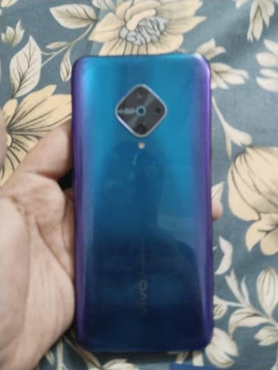 Vivo S1