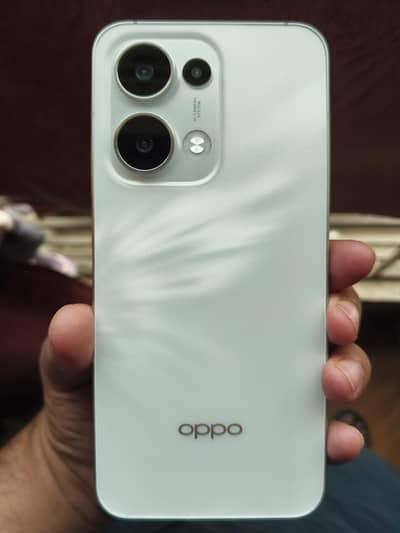 OPPO Reno 13 5G