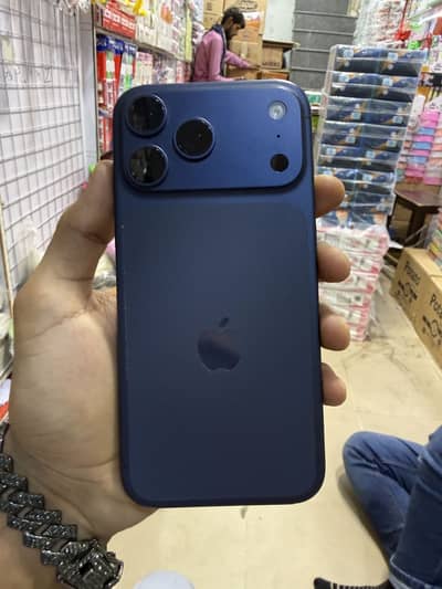 iPhone 17 pro max