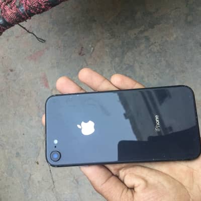 Apple iPhone 8