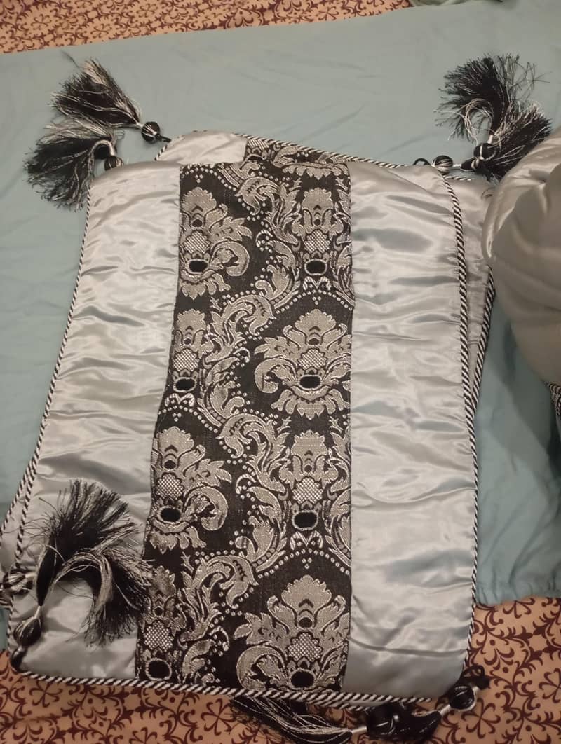 BRIDLE BEDSHEET SET 1