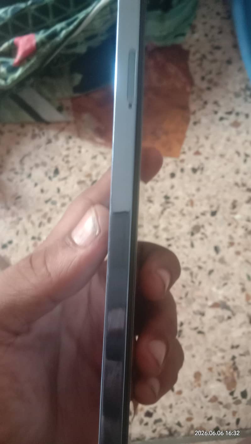 Tecno CAMON 20 2