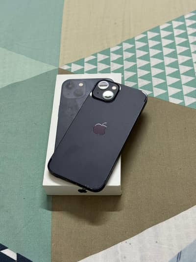 iPhone 13 with box jv