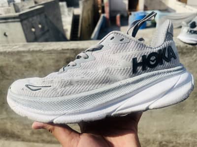 Hoka size 8