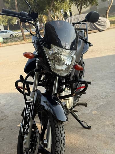 YAMAHA || YBR 125 || Edition || Model 2025