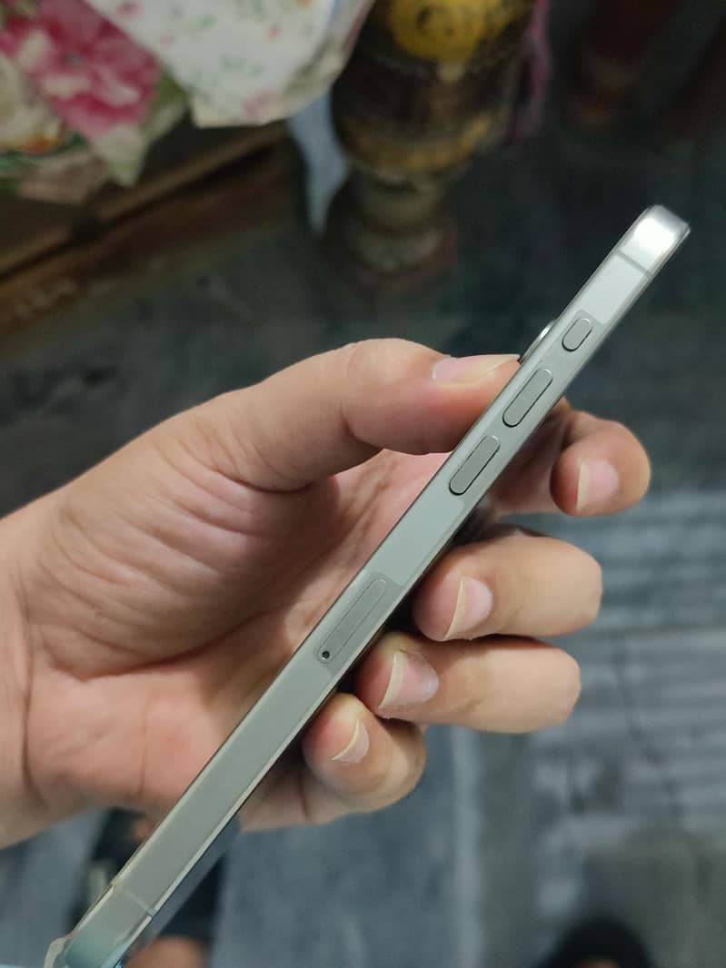 iphone 15 pro max 2