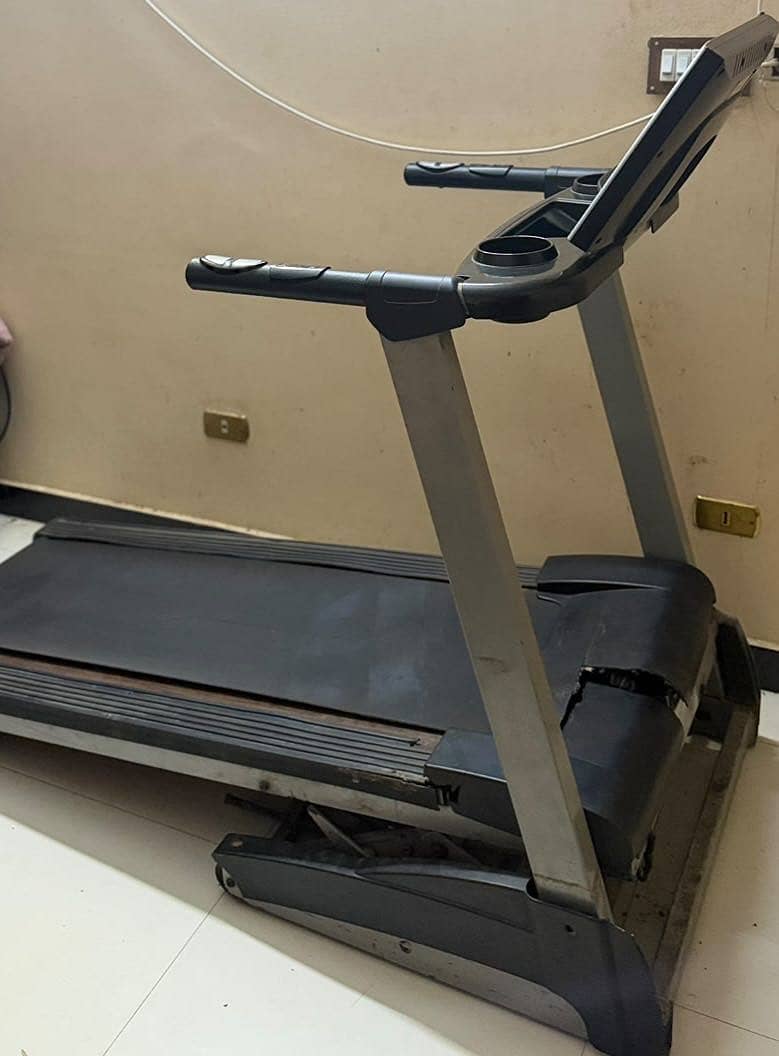 Used Treadmill 4