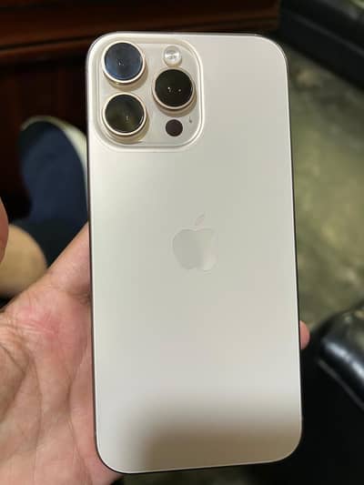 Apple iPhone 16 Pro Max