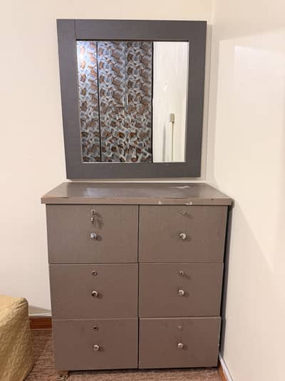 Drawers and Mirror for Sell