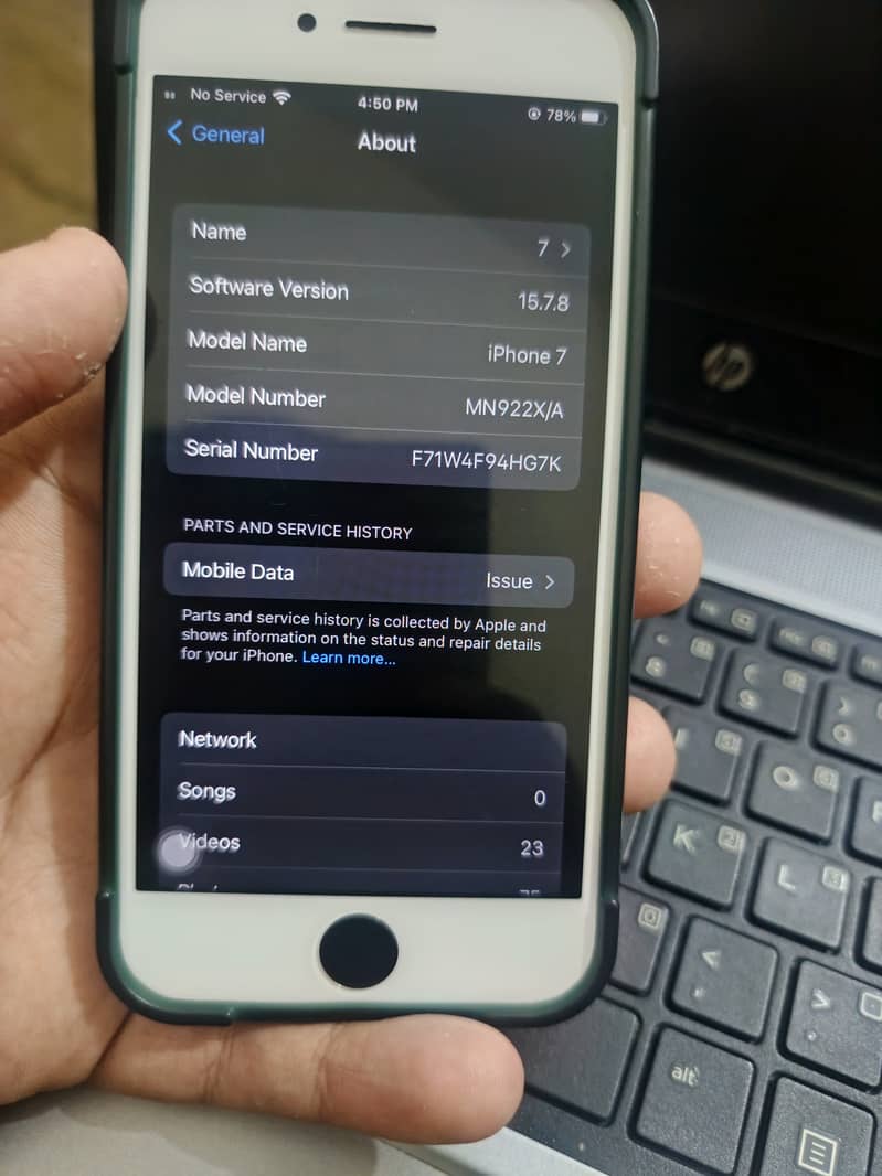 Apple iPhone 7 3