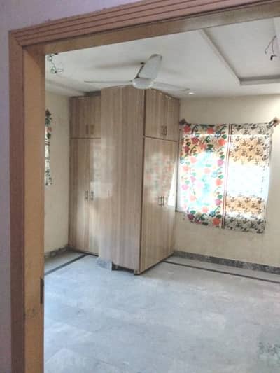 1bed studio falt available for rent ghauri town phase 5