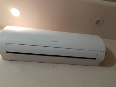 Gree 1.5 ton Ac for sale