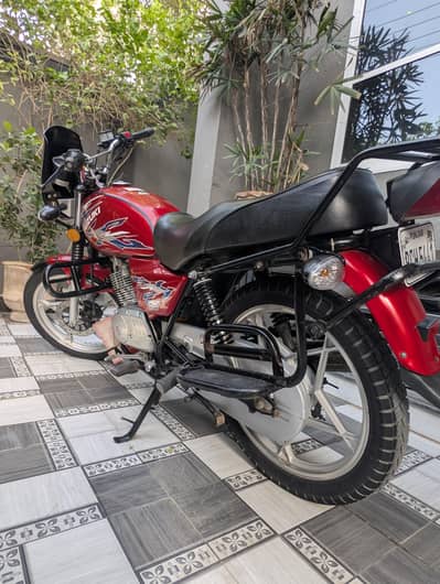 Suzuki Gs 150