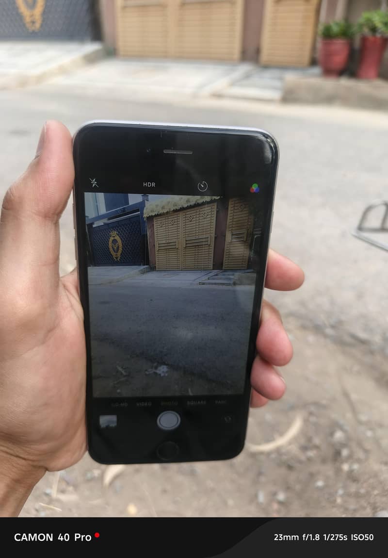 Apple iPhone 6 Plus 0