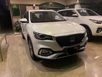 MG HS 2021
