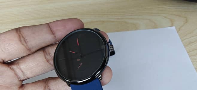 black dial with soft premium rubber strap in very reasonable price
