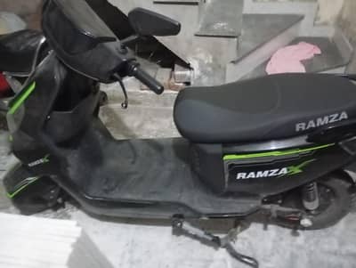 2025 model ramza electric Scotty Alll ok first hand use neat and clean