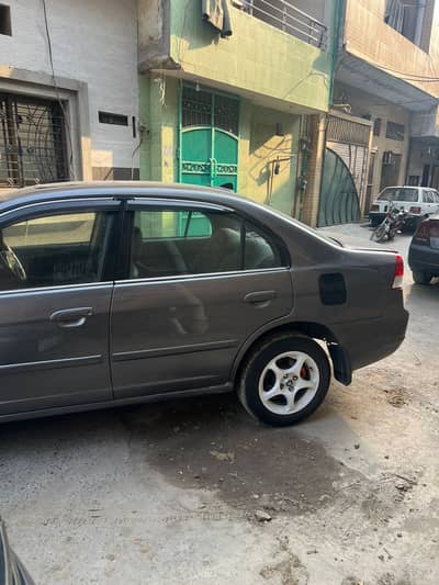 Honda Civic VTi Oriel Prosmatec 2001