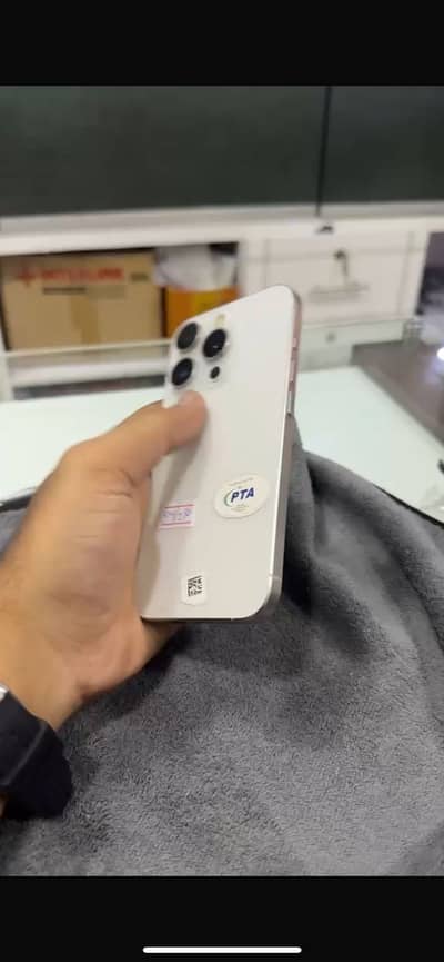 Apple iPhone 15 Pro pta approved