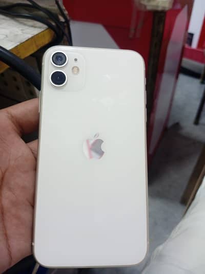 iPhone 11 sim time