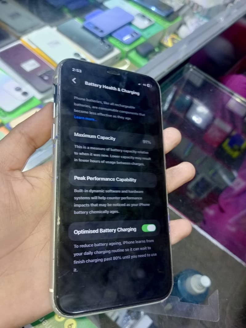 iPhone 11 sim time 1