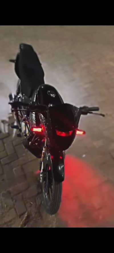 Yamaha ybr125 Esd model 2015