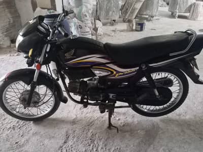 Honda pridor 2016 model .