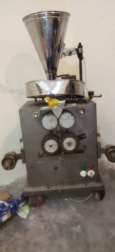 Semi Automatic  Machine