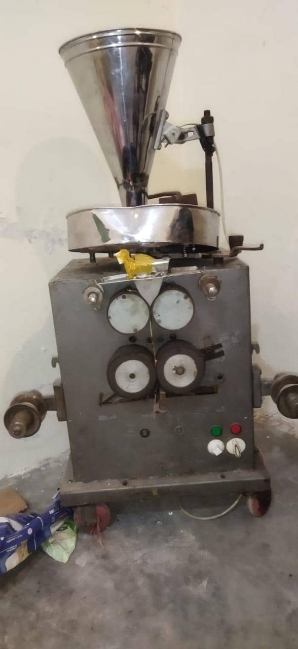 Semi Automatic  Machine 0
