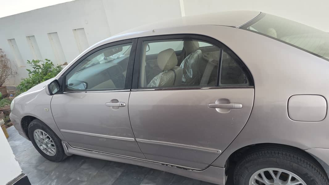 Corolla Saloon 2003 model 1