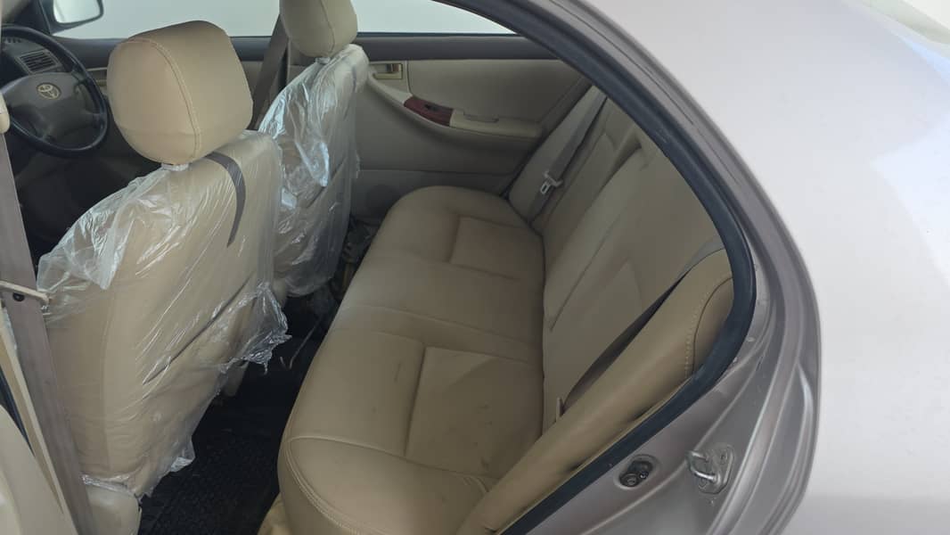 Corolla Saloon 2003 model 5