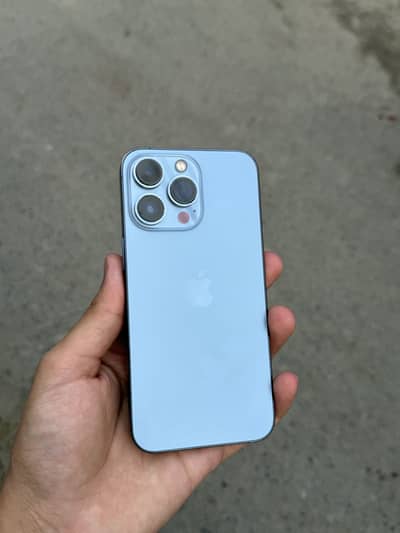 Apple iPhone 13 Pro