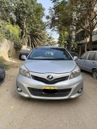 Toyota Vitz 2012