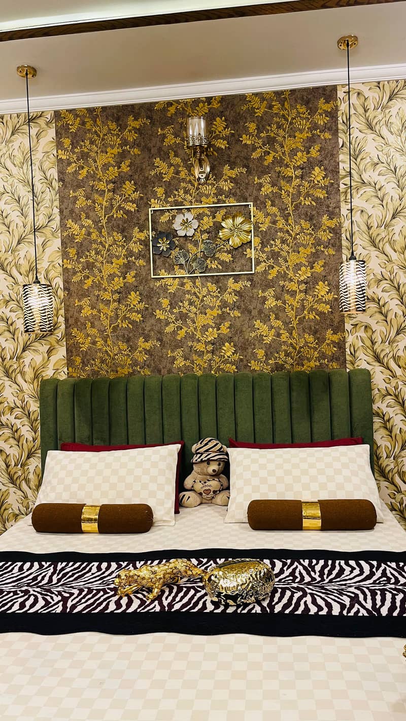 King size bed 2