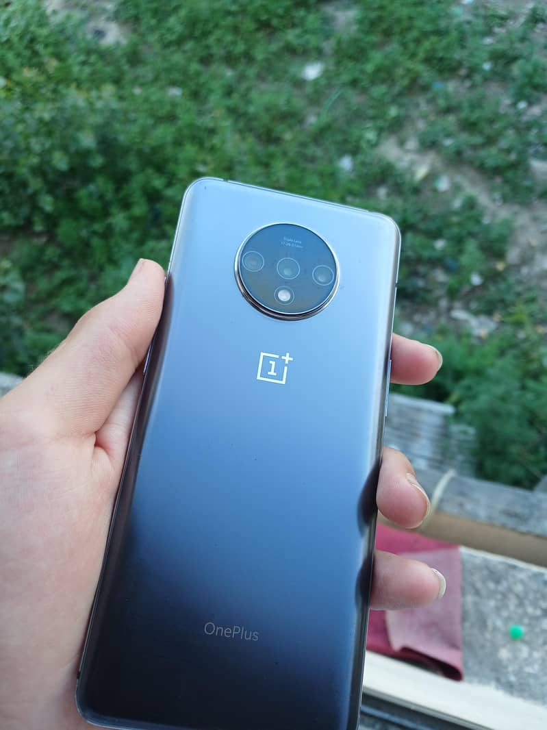 One Plus 7T 4