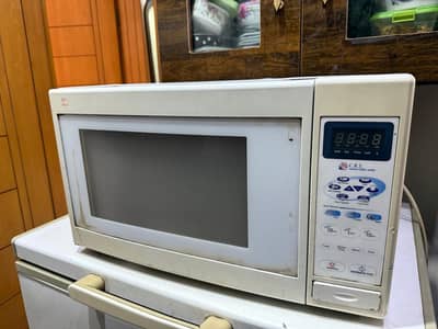 Dawlance Microwave Oven for Sale