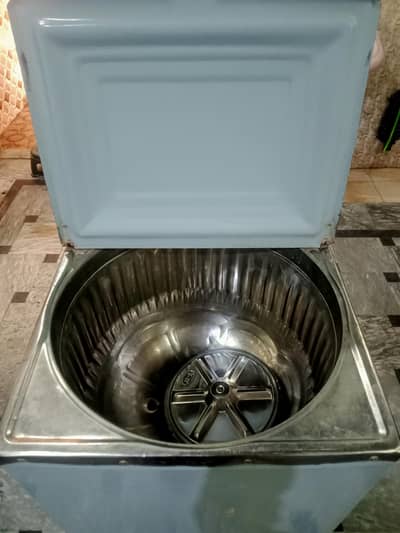 Washing machine For sale