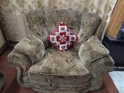 3+2+1 Sofa Set with Cushions – Almost New | Master Molty Foam (5 inch)