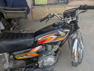 Honda 125 achi halat Mai hi
