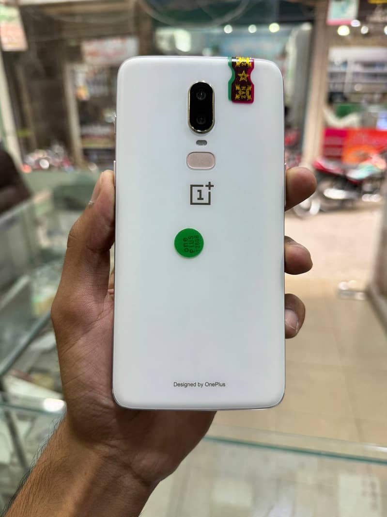 One Plus 6 0