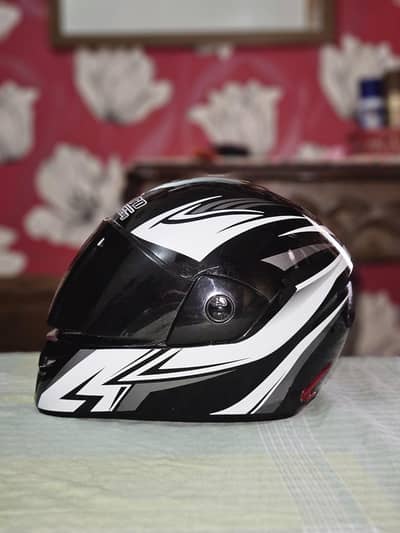Nitro Racing Helmet in very good condition. . . very less used. . .
