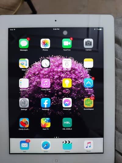 Apple Ipad - 4th Generation with Wifi