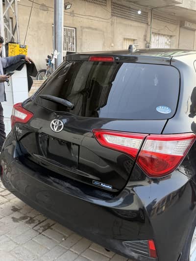 Toyota Vitz 2017