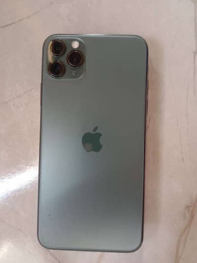 iPhone 11 Pro Max with box