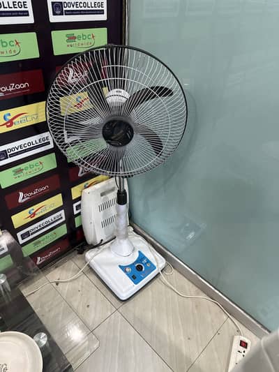 Wondpool Chargeable Fan