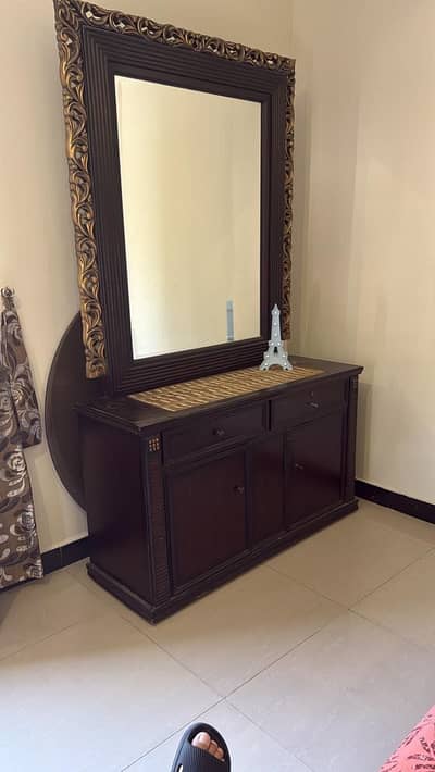 Bedroom set