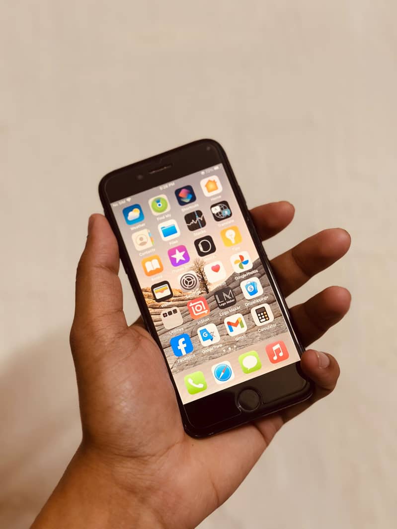 Apple iPhone 7 5