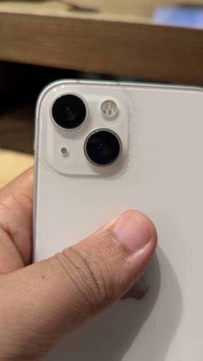 Apple iPhone 13