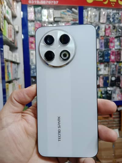 Tecno Spark 30 Pro 8+8/128 GB