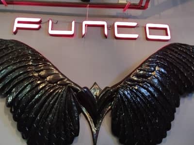Male staff recquired for funco entertainment park